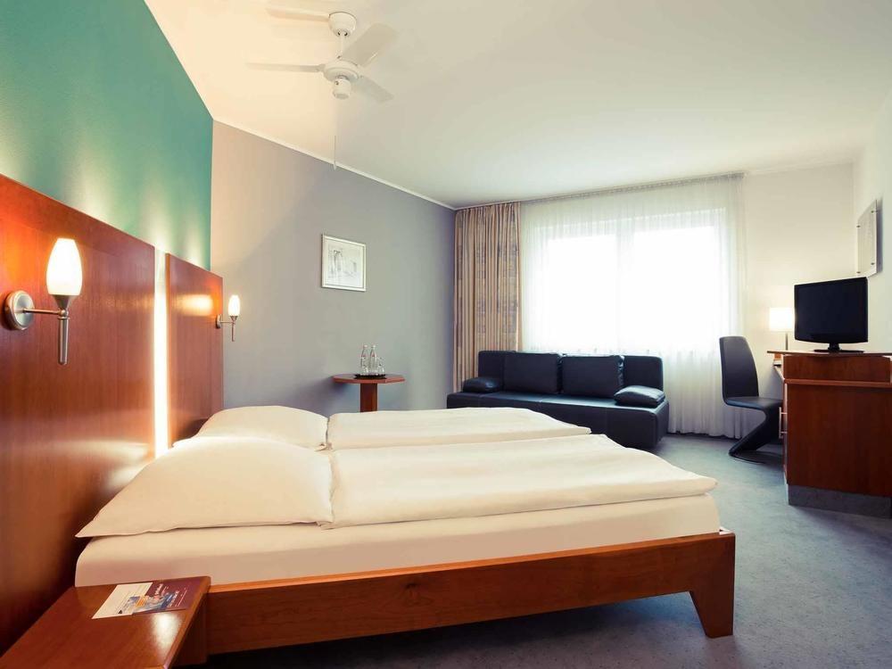 Select Hotel Oberhausen Oberhausen  Exteriör bild